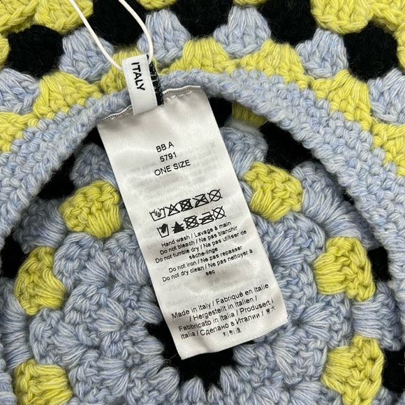 Ganni Recycled Wool Crochet Beret Hat Style A4210 Black Grey Yellow - Picture 9 of 12